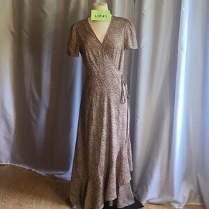 NWOT lightweight wrap style dress in size Med by PRETTY GARDEN